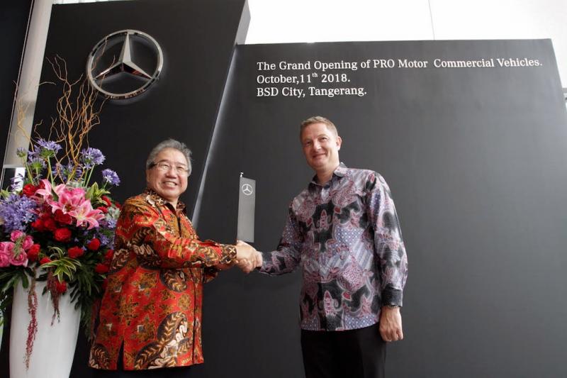 Mercedes-Benz Indonesia Resmikan Diler PRO Motor Commercial Vehicle di BSD