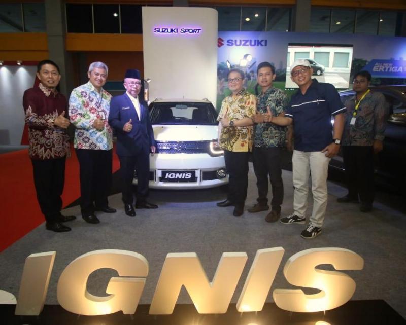 PT SIS melalui Main Dealer PT Mega Putra Sejahtera gencarkan merek Suzuki Sport di IIMS 2018 Makassar. (foto: Kiki) 
