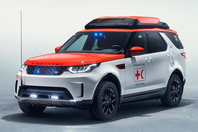 Land Rover Discovery Edisi Palang Merah Austria dilengkapi drone untuk memantau situasi darurat bencana. (foto: JLR) 