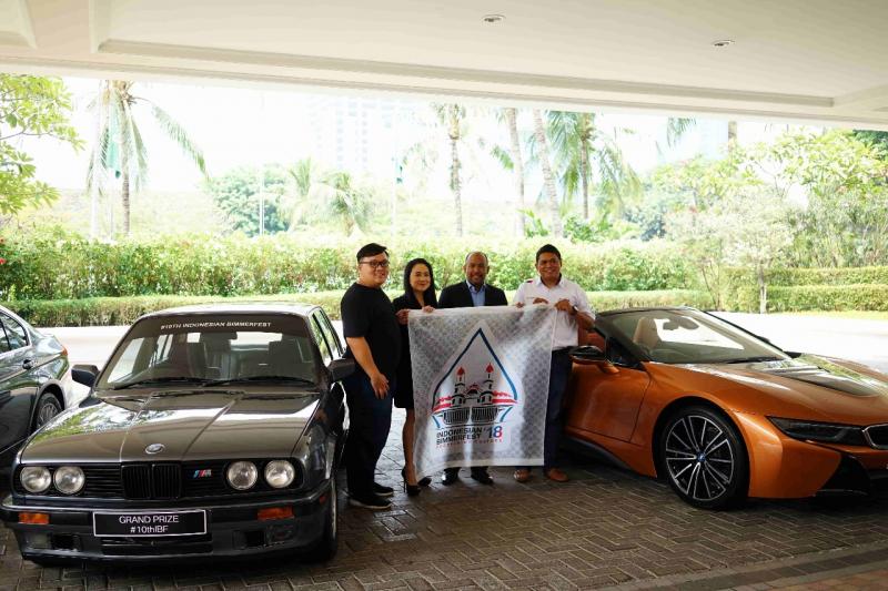 BMW klasik hingga model terbaru akan hadir di Bimmerfest 2018 di Semarang. (foto: Ismail) 