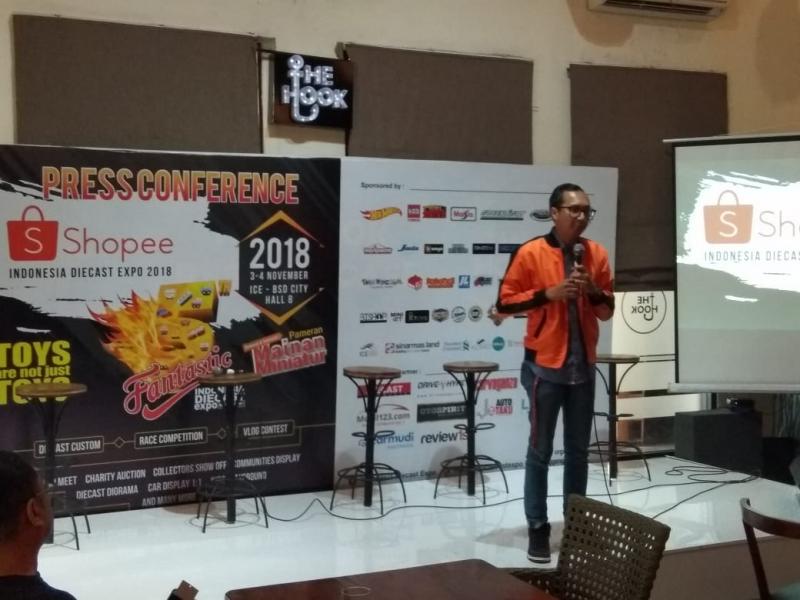 Rezki Yanuar, Country Brand Manager Shopee Indonesia, segmen otomotif jadi kategori besar. (foto: anto)  