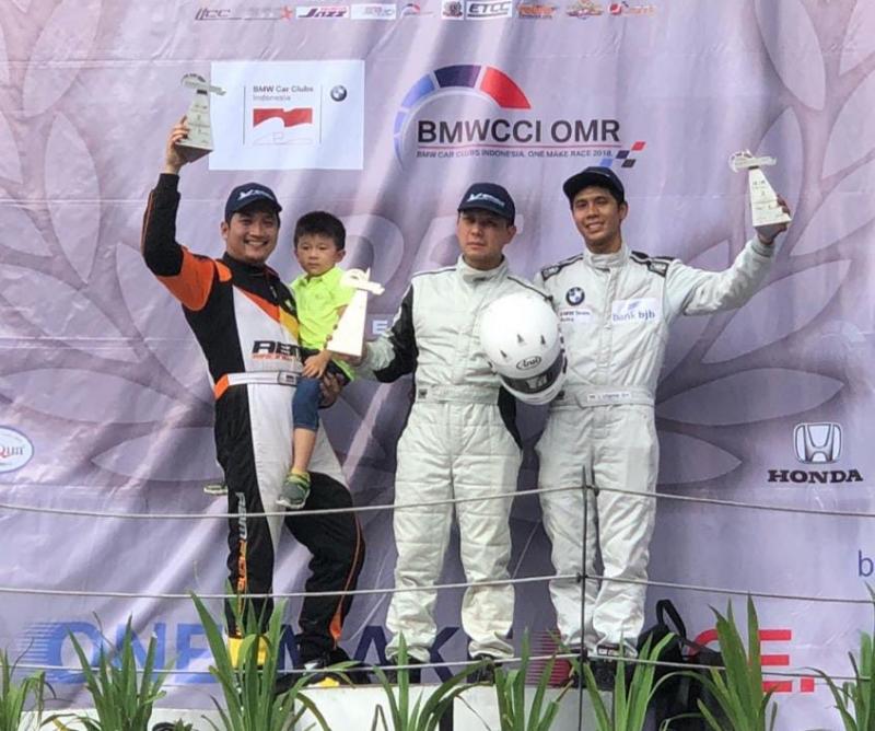 Silas Bonar (kiri), juara umum OMW BMWCCI ISSOM 2018