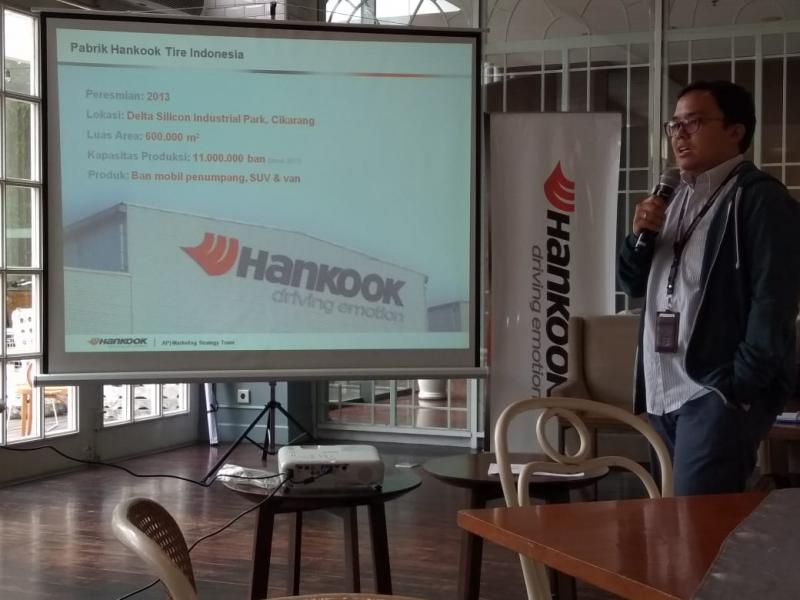 Pabrik ban Hankook di Indonesia memproduksi ban untuk mobil penumpang, SUV dan Van. (foto: anto) 