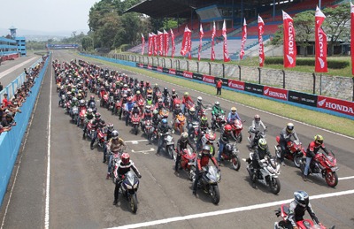 Indonesia CBR Raceday yang diadakan di Sentul berhadiah total Rp 55 juta. (foto: ist) 