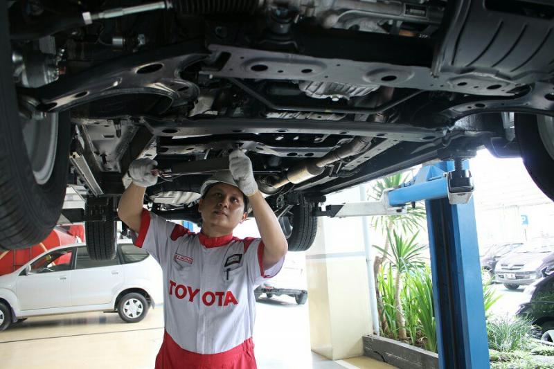 Auto2000 menyiapkan program khusus bagi pemilik Toyota terdampak tsunami Selat Sunda. (foto : Ist)