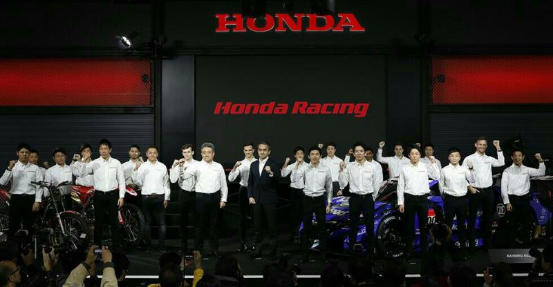Para pembalap yang didukung Honda untuk berlomba di berbagai event balap international 2019. (foto : honda)