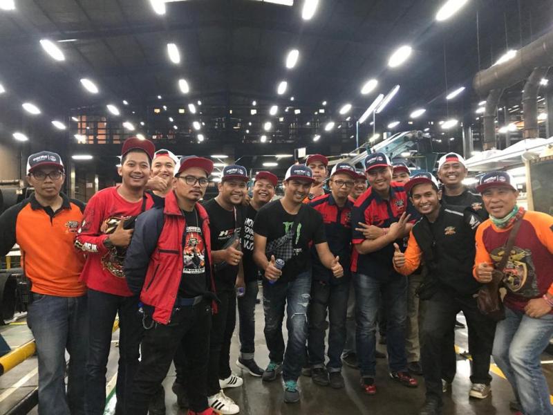 Honda PCX Club Indonesia (HPCI) berkunjung ke pabrik ban Corsa