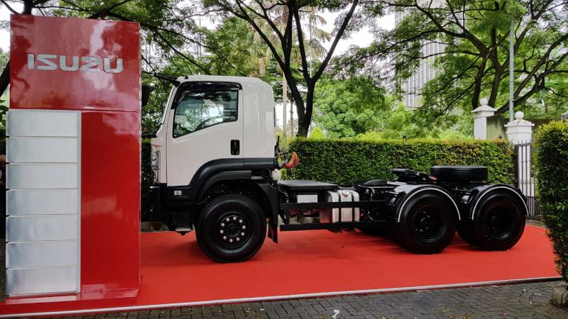 New Isuzu Giga Tractor Head resmi meluncur, Kamis (24/1) di Senayan, Jakarta Selatan. 