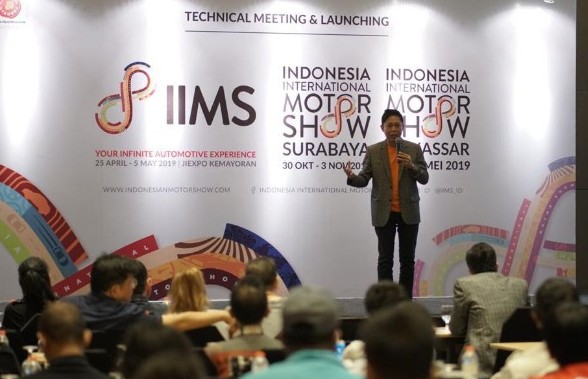 Hendra Noor Saleh selaku Project Director IIMS menyampaikan presentasi terkait IIMS 2019.(foto : ist)