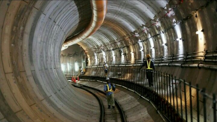 Terowongan bawah tanah jalur MRT dari jalan Sudirman Jakarta. (foto : mrt)