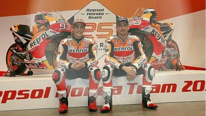 Marquez dan Lorenzo dengan seragam tim Repsol Honda, disiapkan motor Honda tebaik. (foto : ist)