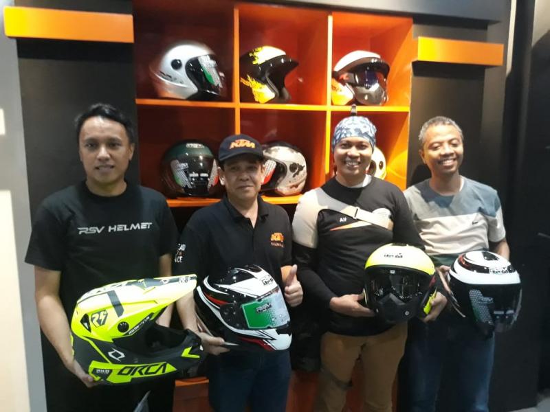 RSV Helmets resmikan outlet ke-2 di Kalimalang, Jakarta Timur