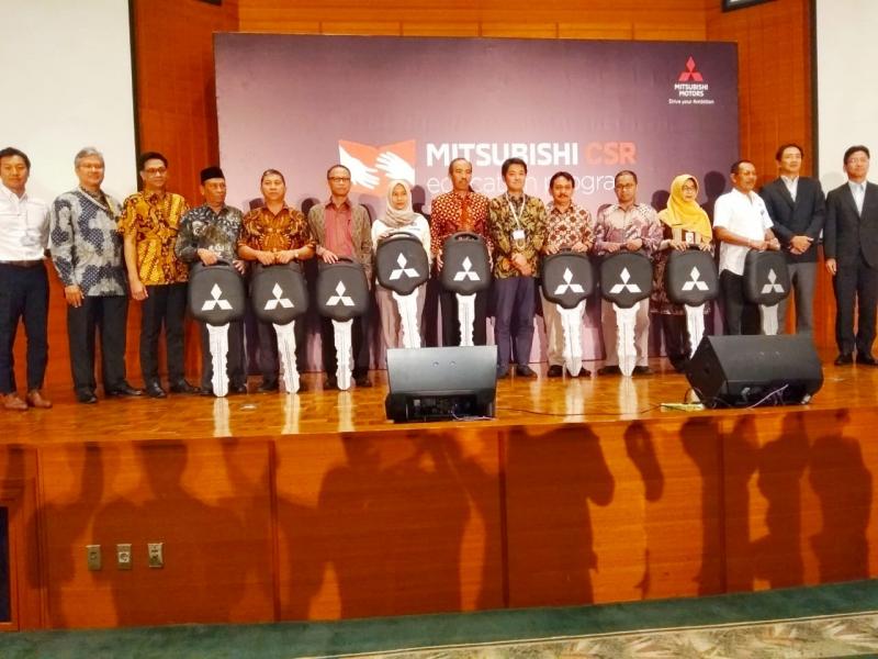 Mitsubishi CSR Education Program (MEP) menjadi salah satu cara MMKSI untuk berkontribusi dalam meningkatkan kualitas dunia pendidikan di Indonesia. 