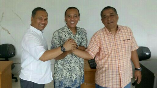 Dari kiri : Amirudin, Joko Triyanto dan Julian Budidharmawan. (foto : bs)