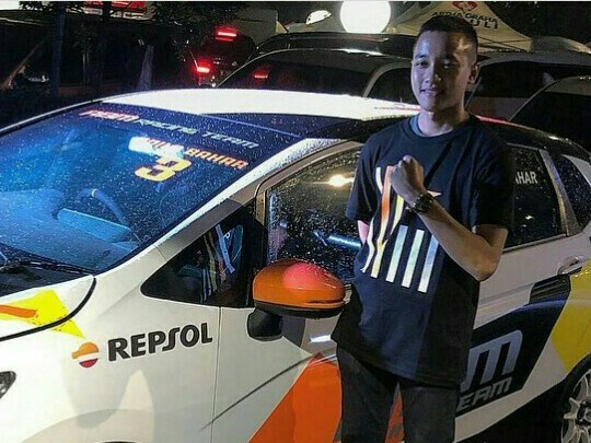 Wuiiih, Debut Gemilang Avila Bersama ABM Motorsport