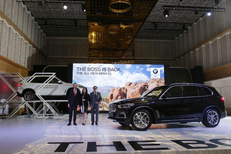 Di Indonesia, sejak 2014 lebih dari 1300 unit BMW X5 generasi ketiga telah terjual hingga sekarang.  