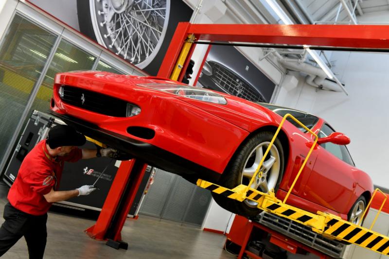 Ferrari perluas layanan purnajual lewat program Ferrari Premium