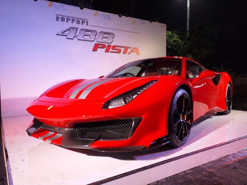 Ferrari Jakarta Merilis Unit Pertama 488 Pista di Indonesia