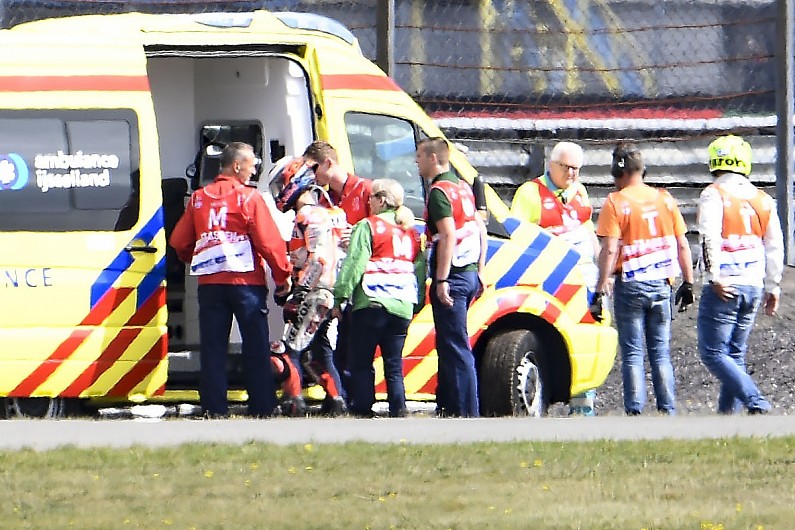 Kecelakaan kembali menerpa Jorge Lorenzo, harus istirahat panjang.( Foto: autosport)