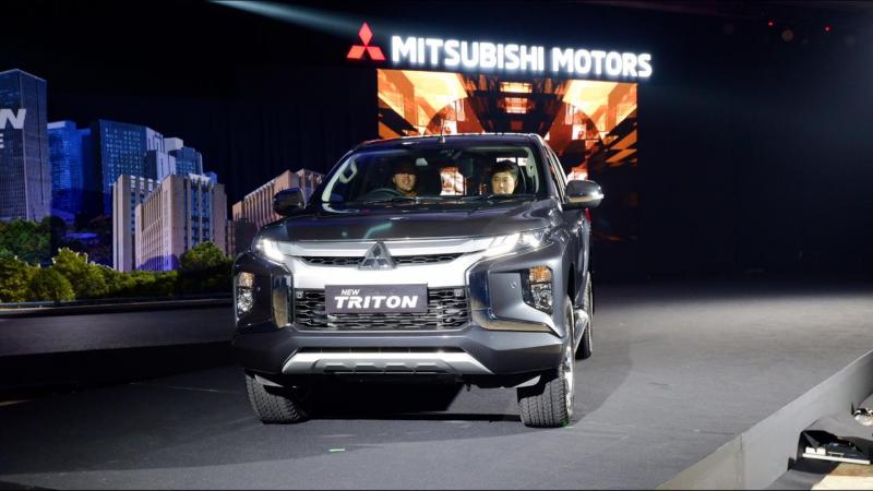 Mitsubishi New Triton baru bisa dipesan pada ajang GIIAS 2019
