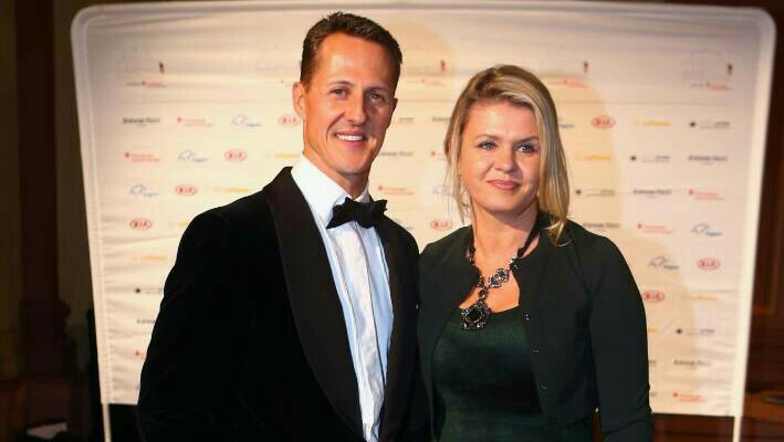 Michael Schumacher dan Corinna setahun sebelum kecelakaan. (Foto: stuff.co.uk)
