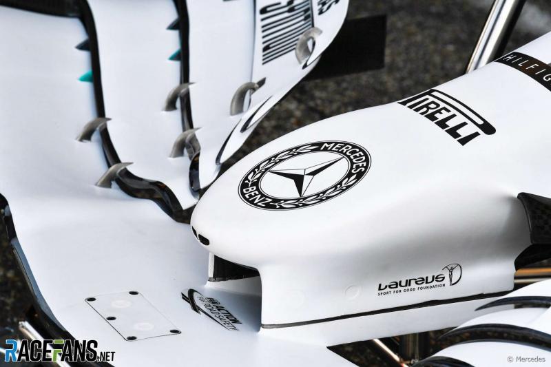 Peringatan 125 tahun di motorsport, Mercedes tampil dengan livery putih di GP Jerman. (Foto: racefans)