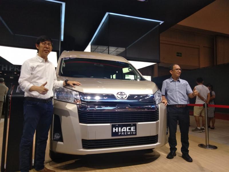 GIIAS 2019: Toyota Perkenalkan HiAce Premio, Lebih Mewah Dibanderol Rp 516,6 Juta