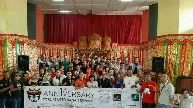Forum Otto Ranah Minang Berbagi Keceriaan di Panti Sosial