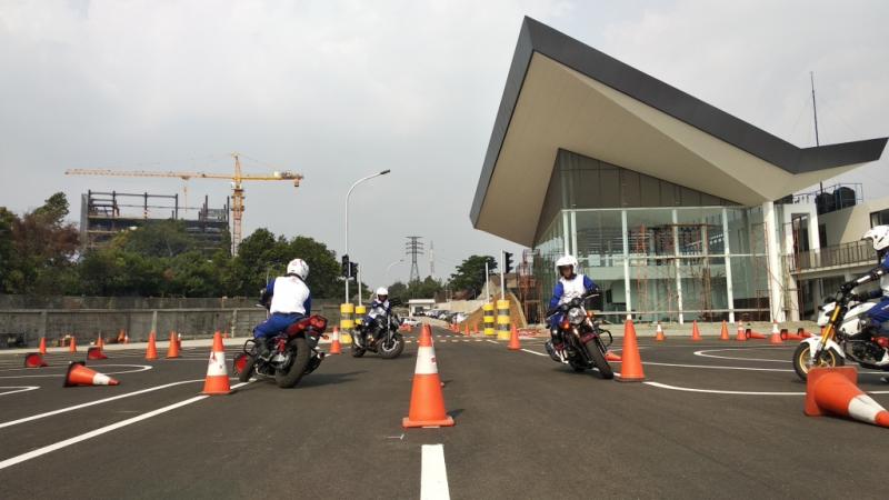 5 orang instruktur safety riding wakili Indonesia berkompetisi di Jepang (foto: ahm)