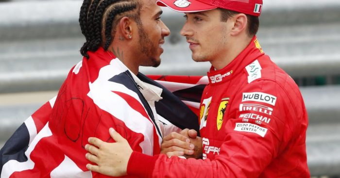 Lewis Hamilton (kiri) bersama driver masa depan Ferrari, Charles Leclerc. Mungkinkah gabung pada 2021? (Foto: gpfans)