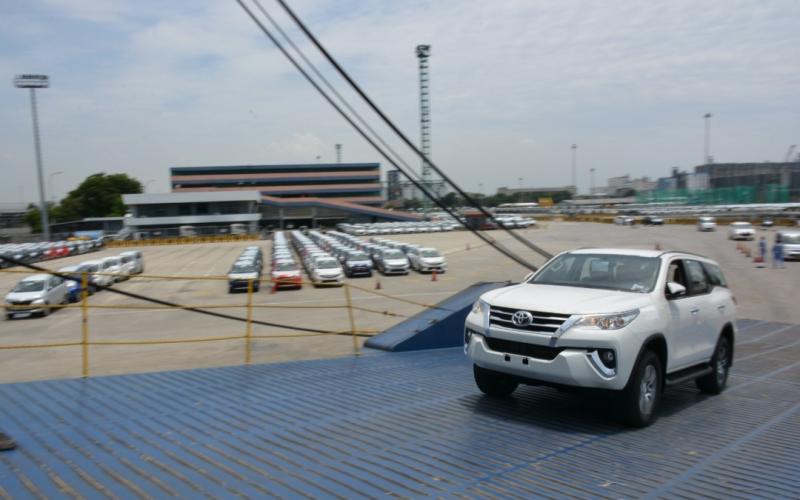 Ekspor Mobil Toyota Tetap Menjanjikan Di Tengah Ketidakpastian Ekonomi Global