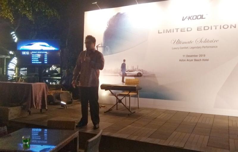 V-KOOL dengan bangga memperkenalkan kaca film inovasi terbarunya, VK10 pada Rabu (11/12/2019) malam di Anyer, Banten. (anto).