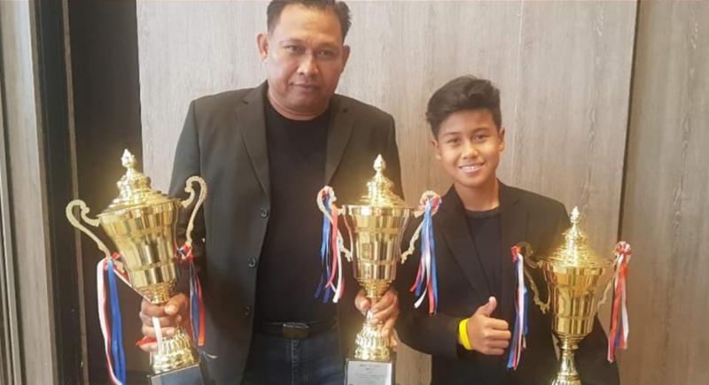 Aldi Satya Mahendra dan Novi Ridlatama dari Mah Bahtera Racing di IMI Awards 2019