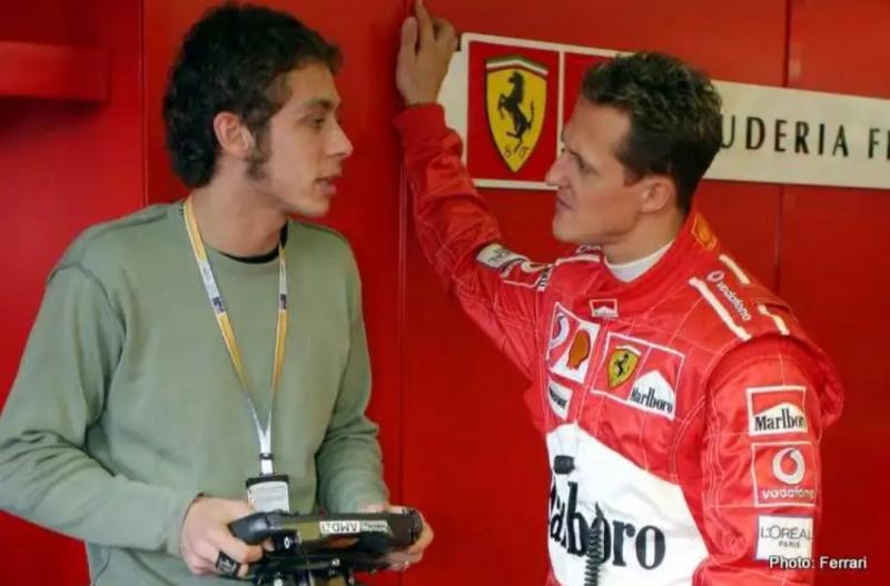 Valentino Rossi di Ferrari, arahan langsung dari Michael Schumacher. (Foto: Ferrari)