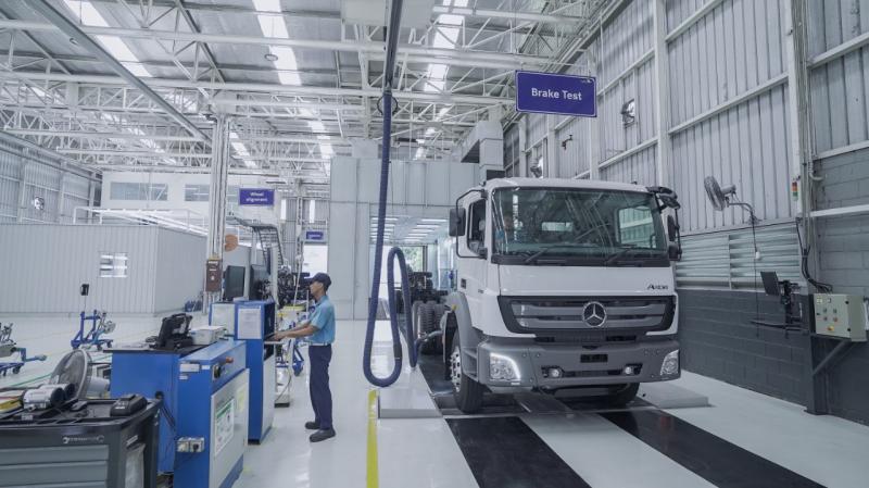 Penjualan kendaraan niaga Mercedes-Benz meningkat di tahun 2019