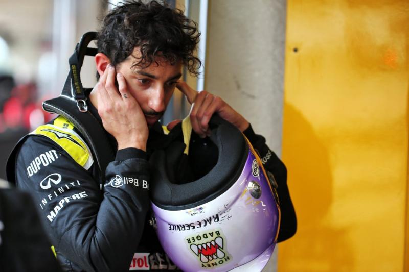 Daniel Ricciardo (Australia/Renault) galau msnyongsong balap F1 di negernya. (Foto: f1)