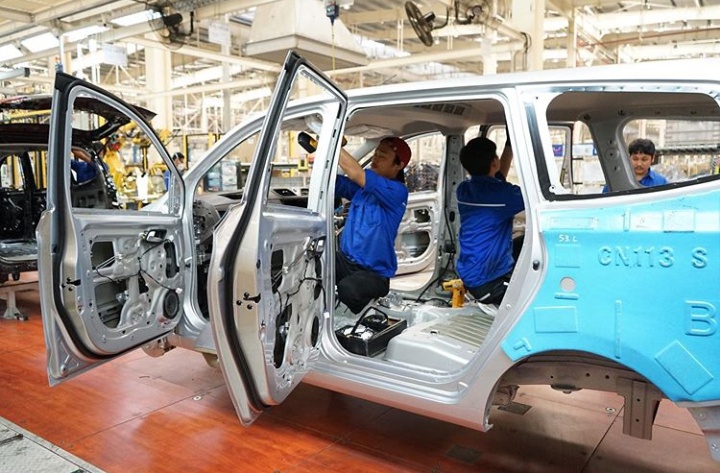 Kondisi ini juga memaksa pabrik-pabrik mobil nasional untuk menghentikan sementara produksinya. (ist) 