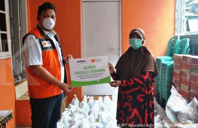 Adira Insurance Syariah Bagikan Paket Sembako untuk Keluarga Pra Sejahtera