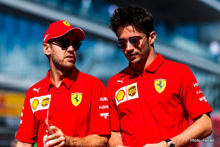 Sebastian Vettel (kiri) dan Charles Leclrec, kemungkinan akan berpisah dari tim Ferrari (Foto: ferrari)