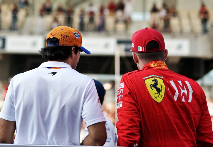 Duet Ferrari, Charles Leclerc dan Carlos Sainz, pada 2021. Lupakan masa lalu, memulai siklus baru. (Foto: f1)