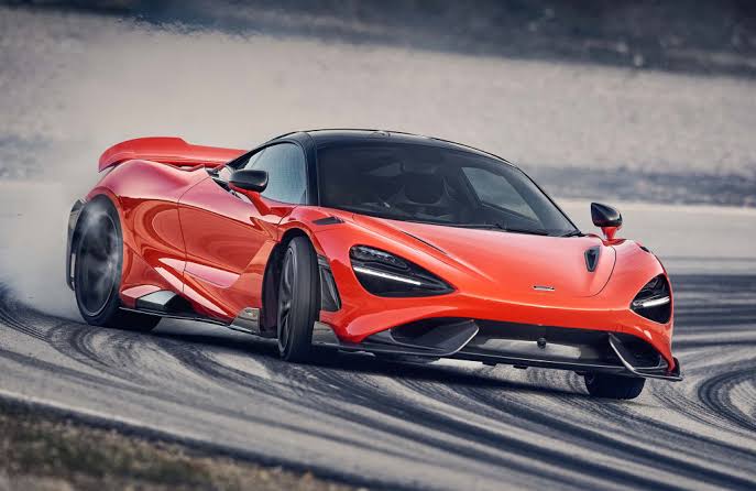 Dalam situasi seperti ini, McLaren tetap melakukan pengiriman supercar 765LT yang dijadwalkan akan dimulai pada Oktober 2020. (Motor Autorithy) 