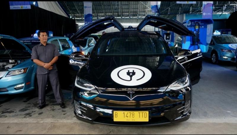 Perusahaan armada taksi dan angkutan umum masih mendominasi pembelian mobil listrik di Indonesia 