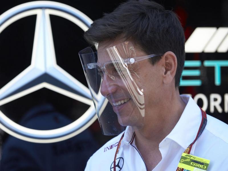Toto Wolff (Team Principal Mercedes) yang akan habis kontrak di Mercedes. (Foto: planetf1)
