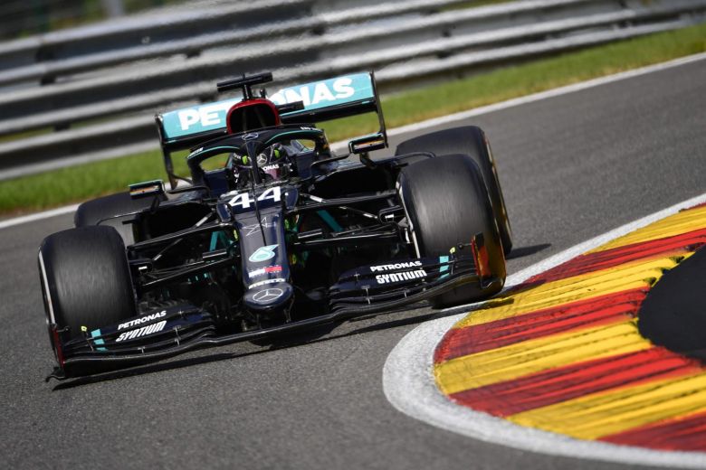 Mercedes W11 besutan Lewis Hamilton, akan buktikan konsistensi di Sirkuit Monza pekan ini. (Foto: thestraitimes)