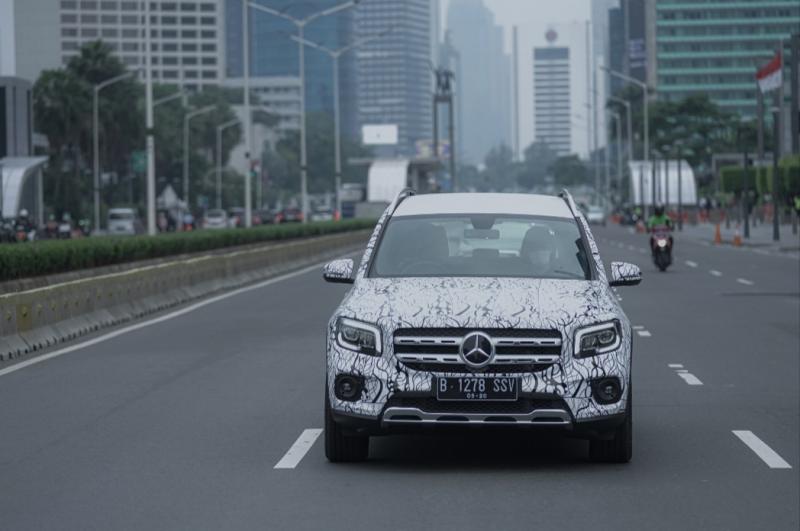Ujicoba di Jalanan Jakarta, Mercedes-Benz Segera Luncurkan Model Terbarunya!