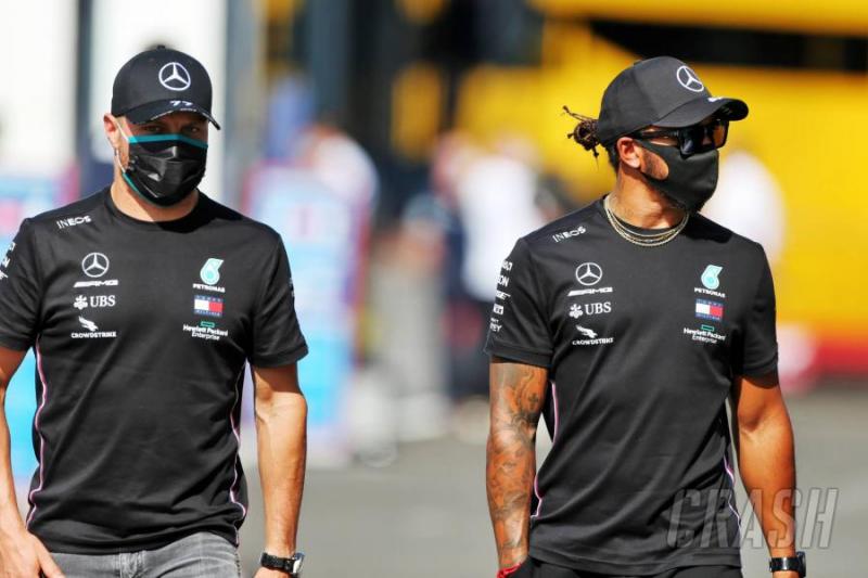 Lewis Hamilton dan Valtteri Bottas, berikan front row perdana Mercedes di Sirkuit Monza sejak 2016. (Foto: crash)