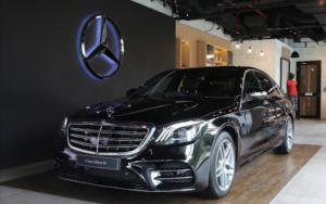 Wow, Golden Anniversary Mercedes-Benz Rayakan 50 Tahun Kesuksesannya di Indonesia