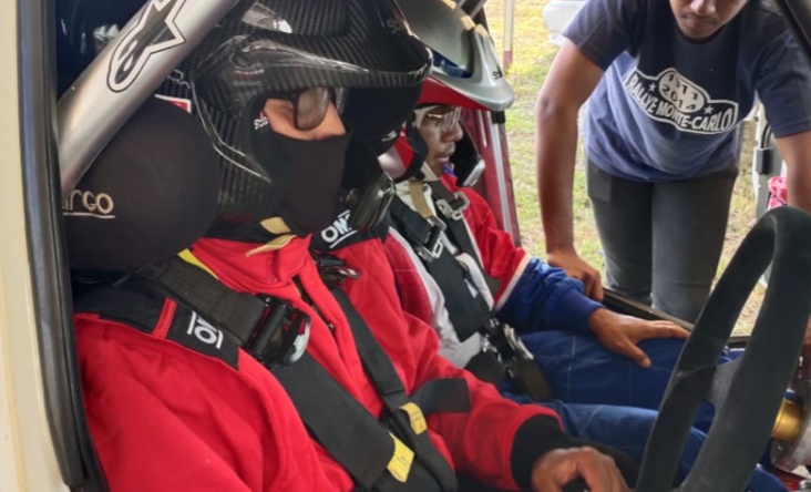 Achmad Deden Syamsu bersiap start di Tropical Sprint Rally Tanjung Lesung Banten