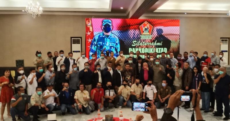 Letjen TNI AM Putranto silaturahmi bersama para Ketum IMI Provinsi dan tokoh otomotif di Bogor malam ini 