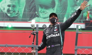 Lewis Hamilton dengan rekor 92 kemenangan, tumbangkan rekor Michael Schumacher. (Foto: theguardian)